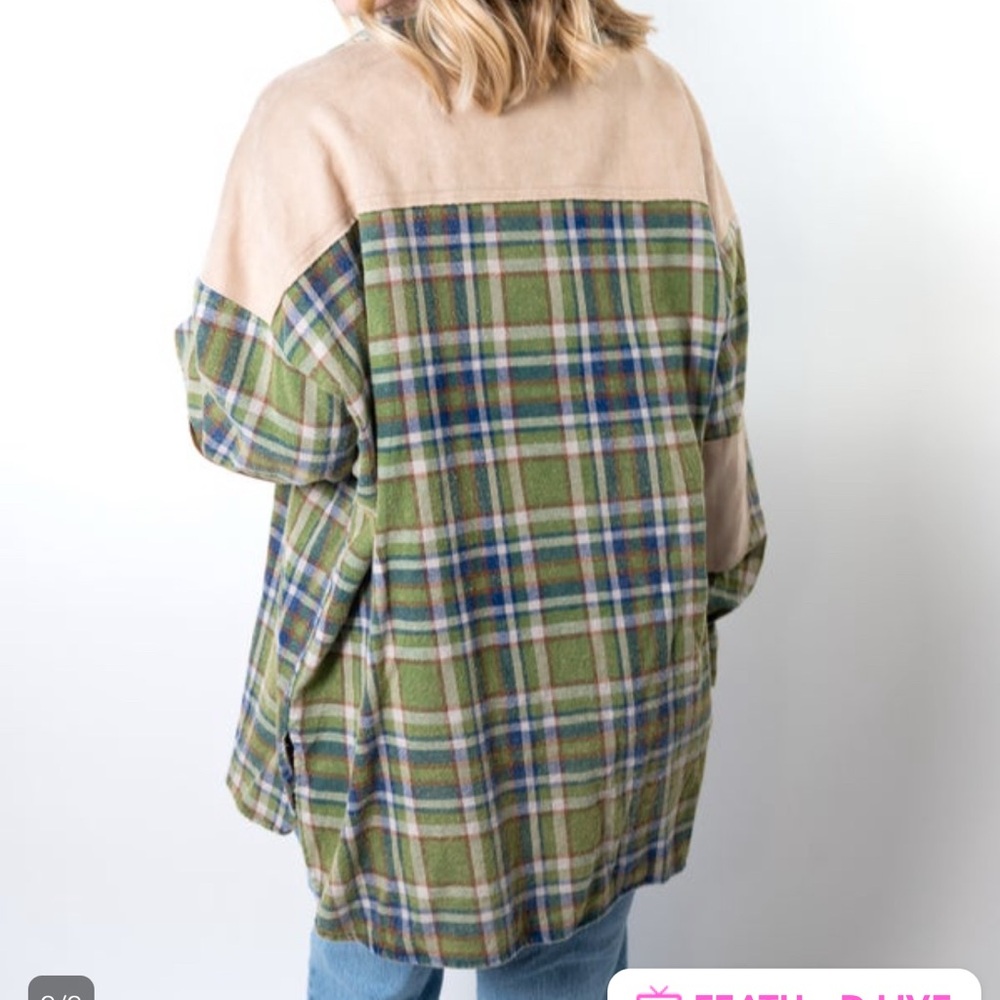 Easel rugged traveler top